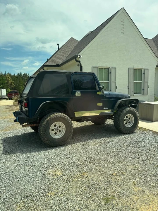 2002 Jeep TJ Wrangler - Image 2 of 14