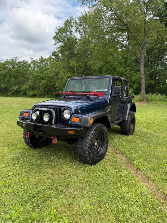 2002 Jeep TJ Wrangler - Image 2 of 7
