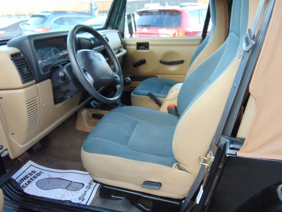 2002 Jeep TJ Wrangler - Image 10 of 16