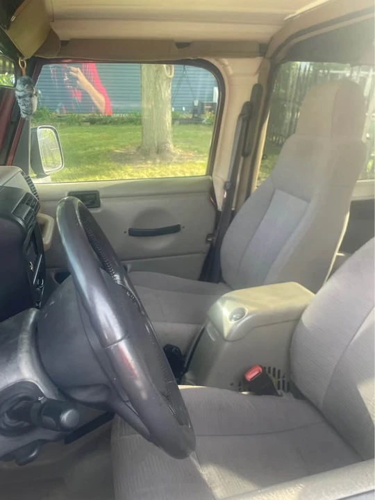 2002 Jeep TJ Wrangler - Image 4 of 5