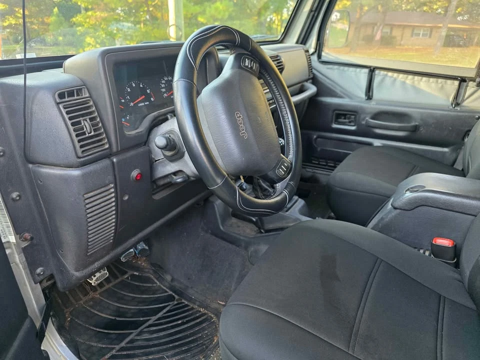 2002 Jeep TJ Wrangler - Image 4 of 11