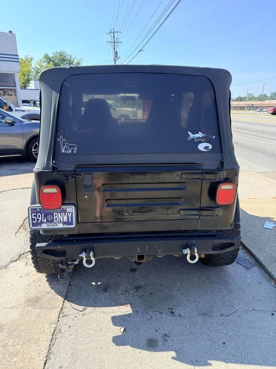 2002 Jeep TJ Wrangler - Image 2 of 10