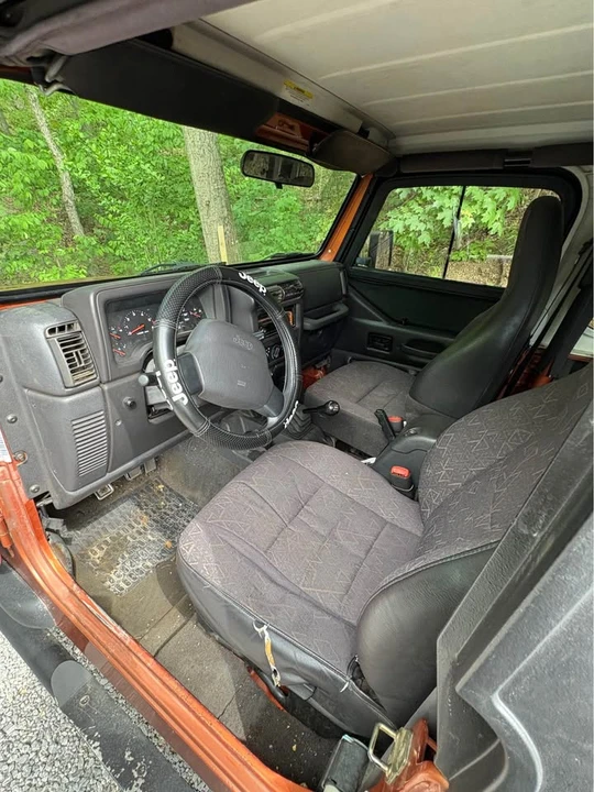 2002 Jeep TJ Wrangler - Image 6 of 8