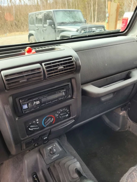2002 Jeep TJ Wrangler - Image 3 of 9