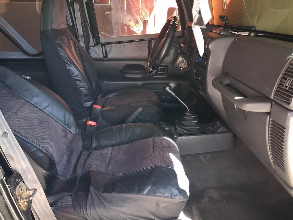 2002 Jeep TJ Wrangler - Image 3 of 5