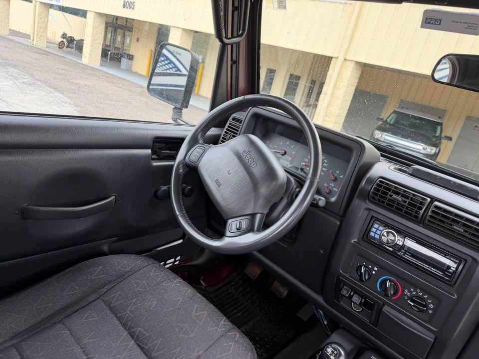 2002 Jeep TJ Wrangler - Image 6 of 15