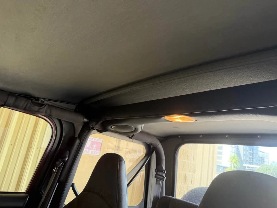 2002 Jeep TJ Wrangler - Image 14 of 15