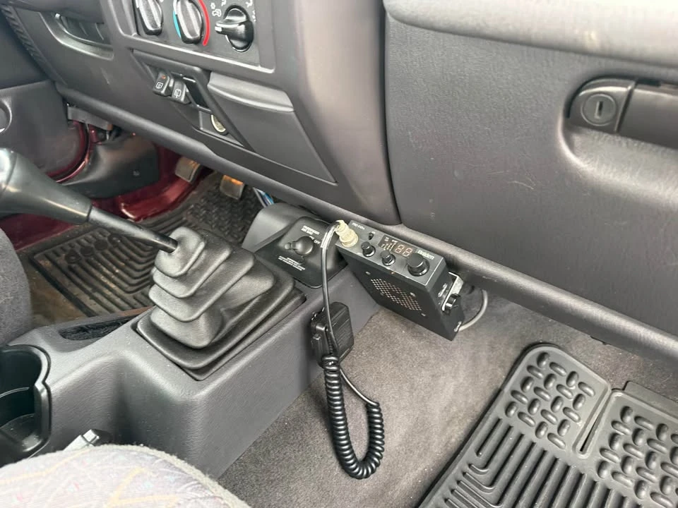 2002 Jeep TJ Wrangler - Image 9 of 15