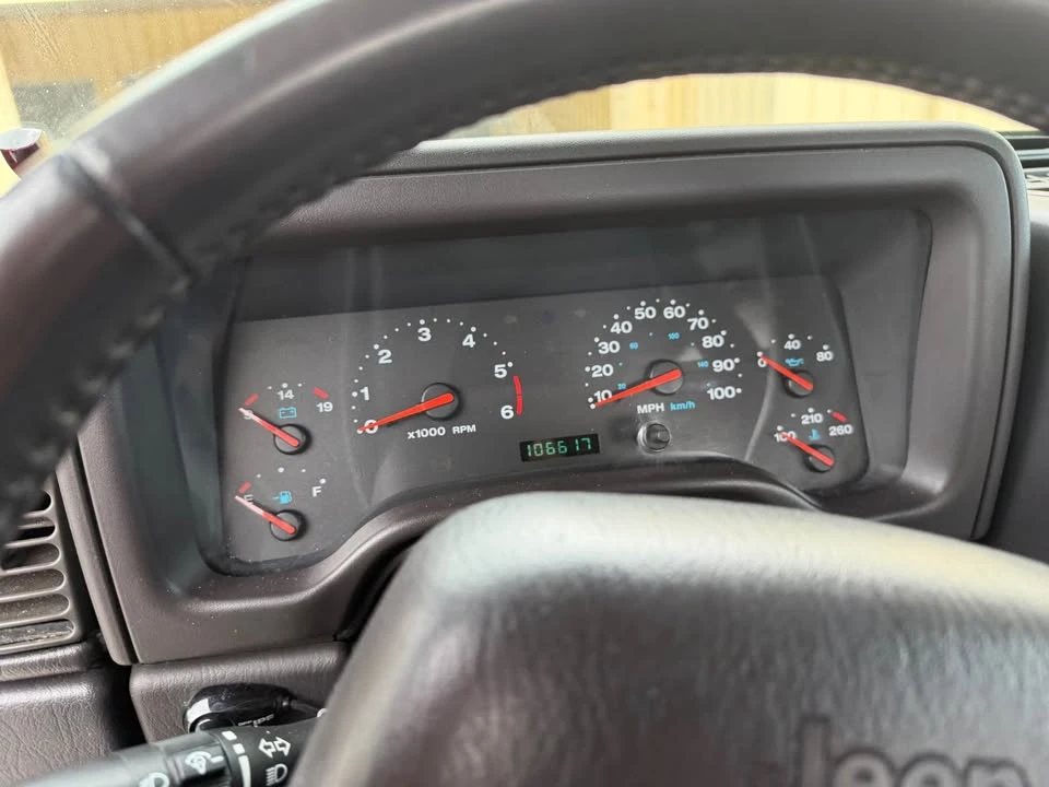 2002 Jeep TJ Wrangler - Image 11 of 15