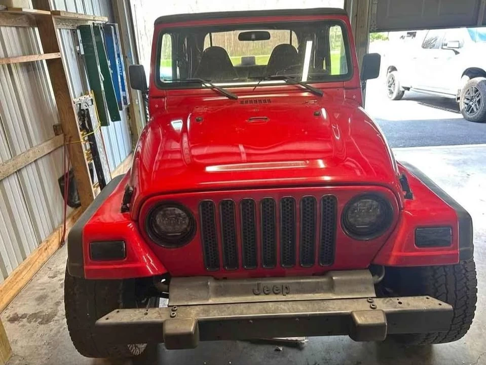 2002 Jeep TJ Wrangler - Image 2 of 6