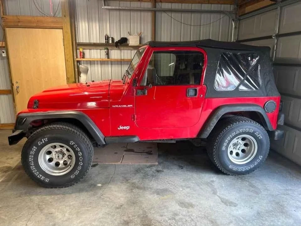 2002 Jeep TJ Wrangler - Image 3 of 6