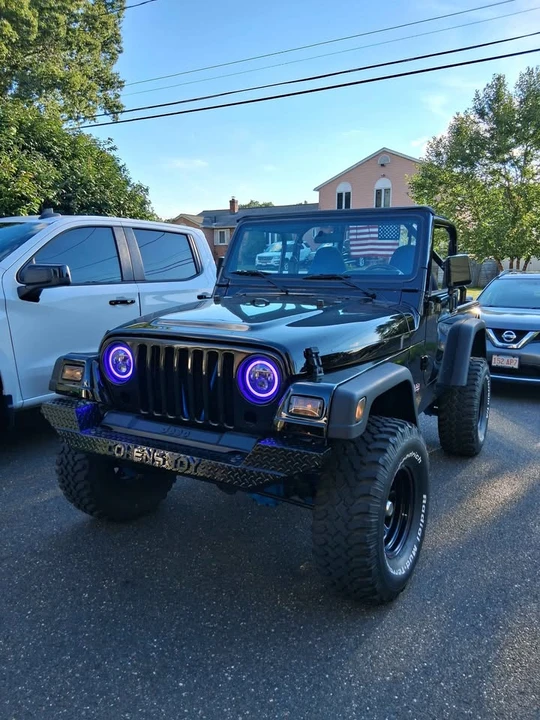 2002 Jeep TJ Wrangler - Image 2 of 10