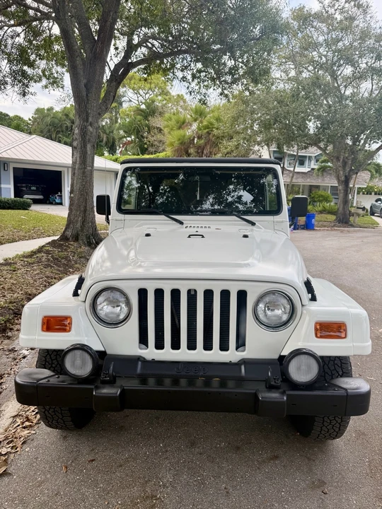 2002 Jeep TJ Wrangler - Image 2 of 11