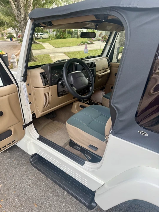 2002 Jeep TJ Wrangler - Image 11 of 18