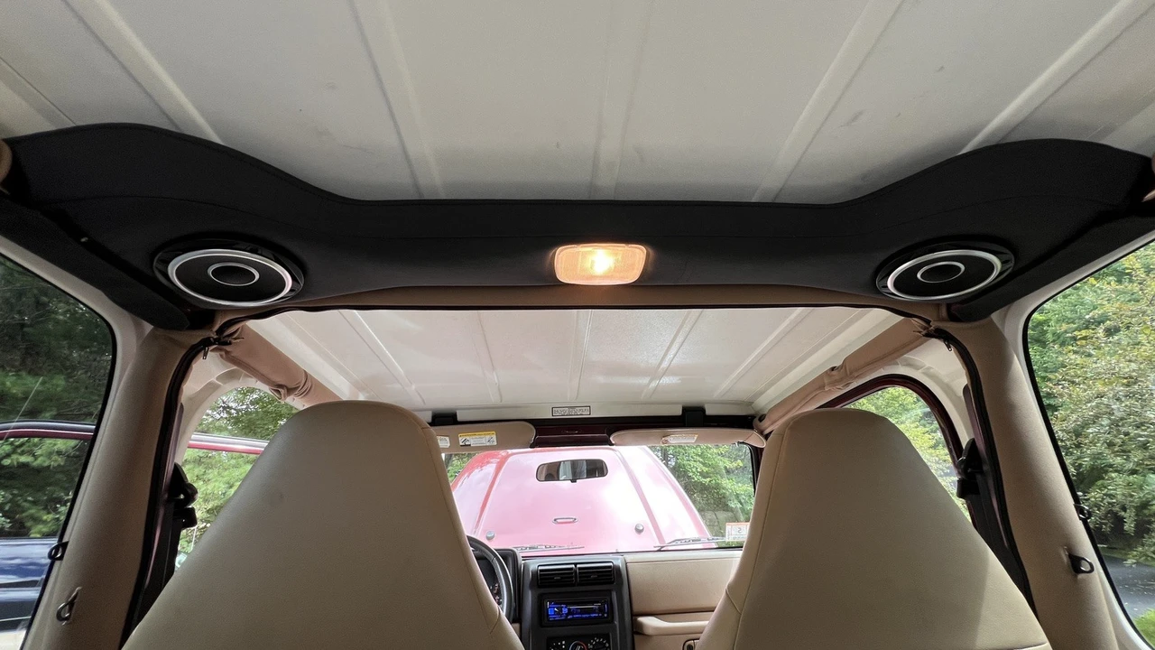 2002 Jeep TJ Wrangler - Image 28 of 31
