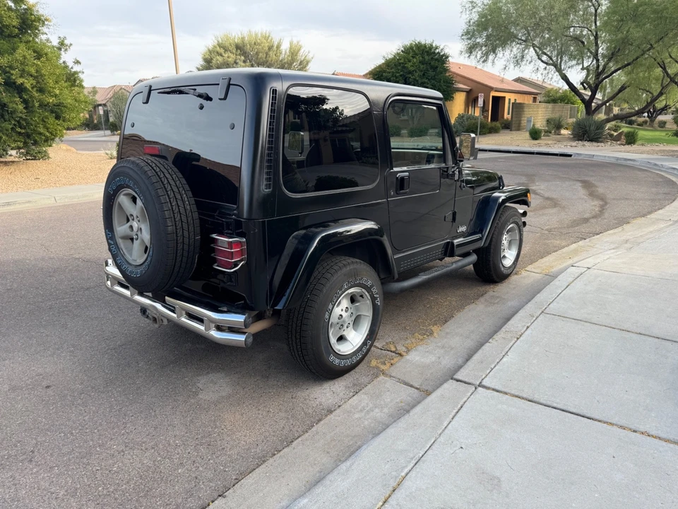 2002 Jeep TJ Wrangler - Image 2 of 31