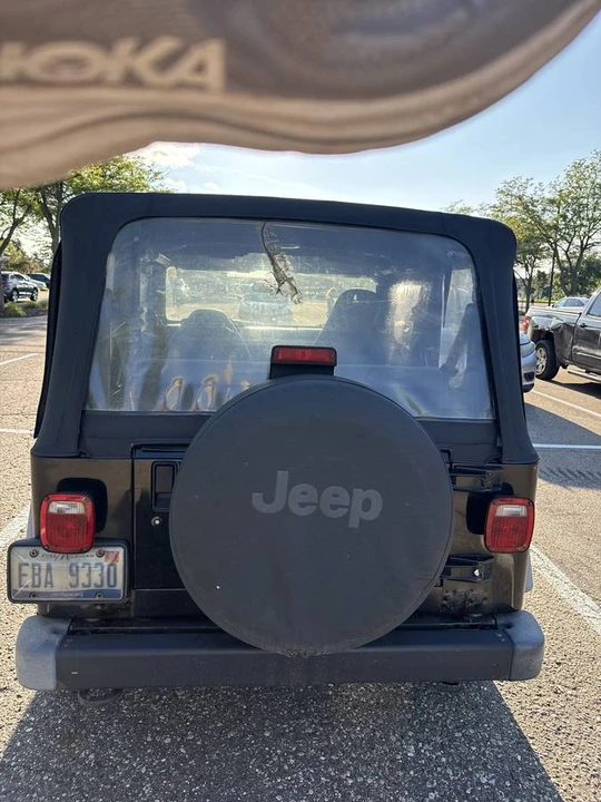 2002 Jeep TJ Wrangler - Image 4 of 12