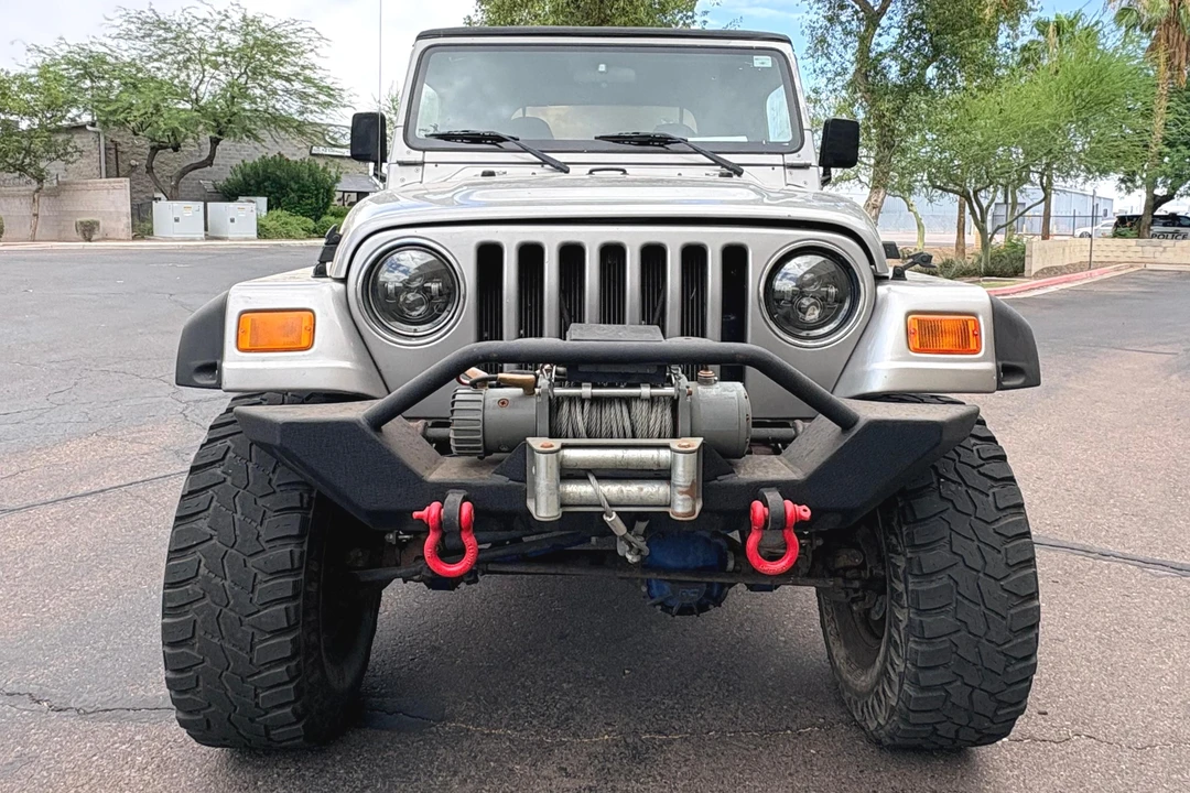 2002 Jeep TJ Wrangler - Image 2 of 31