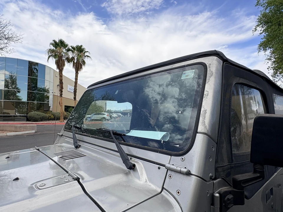 2002 Jeep TJ Wrangler - Image 17 of 31