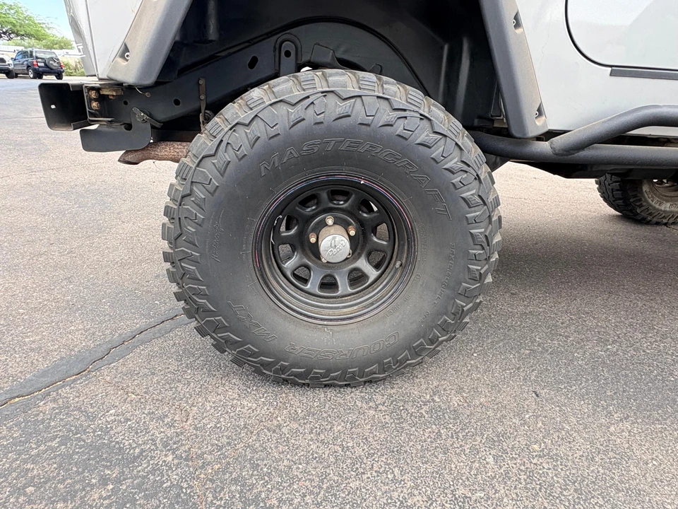 2002 Jeep TJ Wrangler - Image 24 of 31