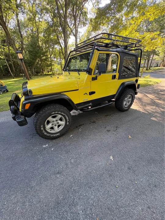 2002 Jeep TJ Wrangler - Image 10 of 16