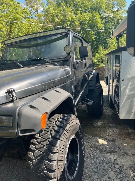 2002 Jeep TJ Wrangler - Image 2 of 4