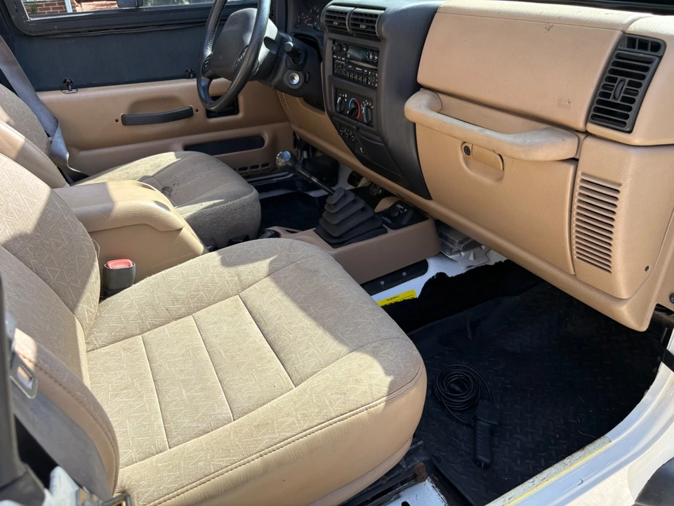 2002 Jeep TJ Wrangler - Image 13 of 14