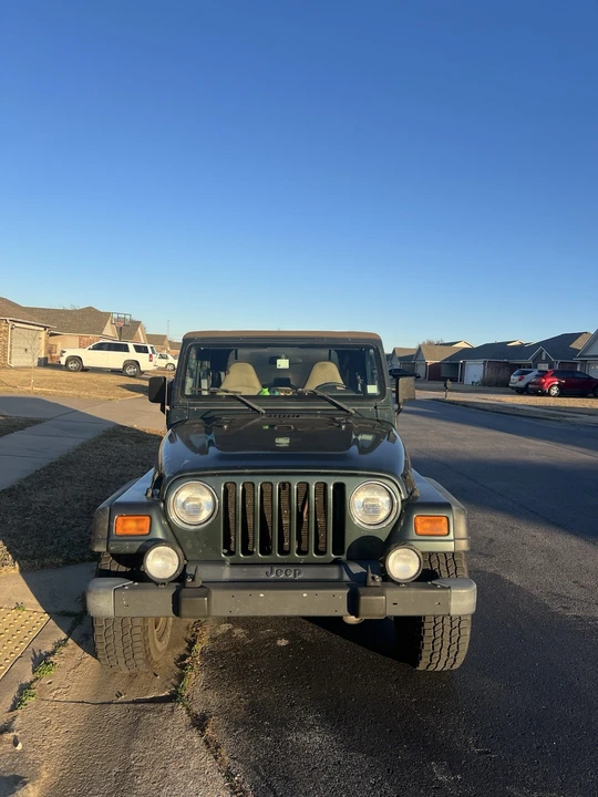2002 Jeep TJ Wrangler - Image 2 of 10
