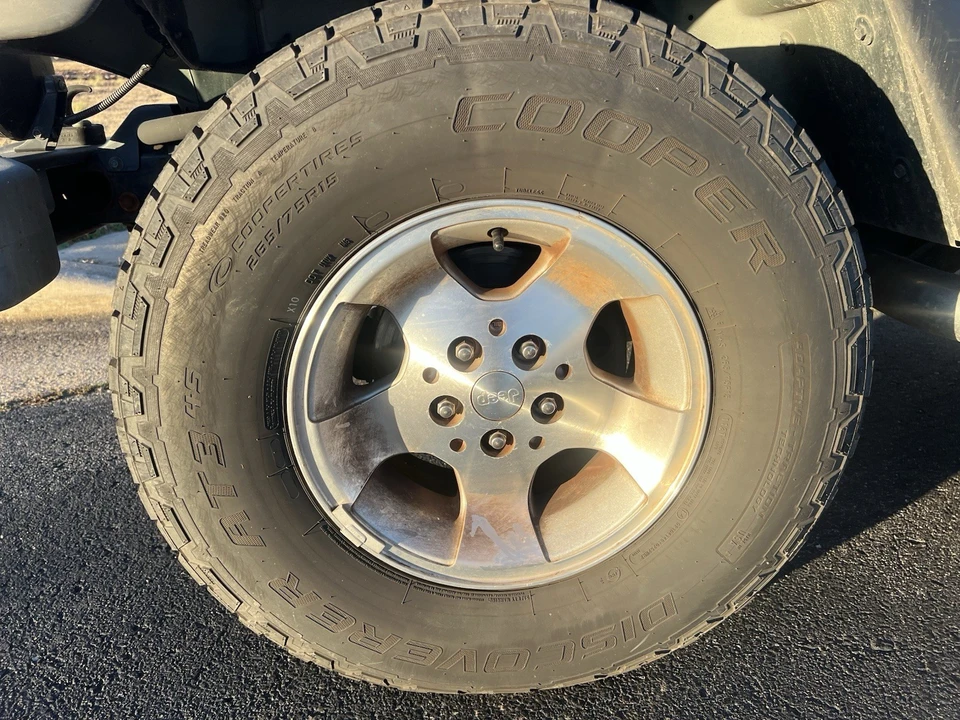 2002 Jeep TJ Wrangler - Image 6 of 10
