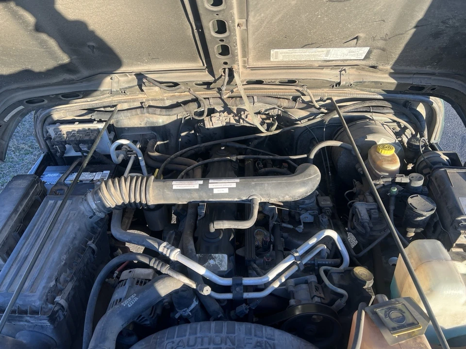 2002 Jeep TJ Wrangler - Image 5 of 10