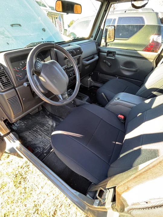 2002 Jeep TJ Wrangler - Image 11 of 17