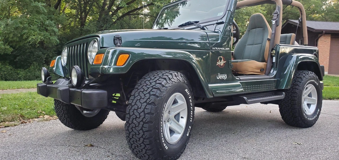 2002 Jeep TJ Wrangler - Image 9 of 31