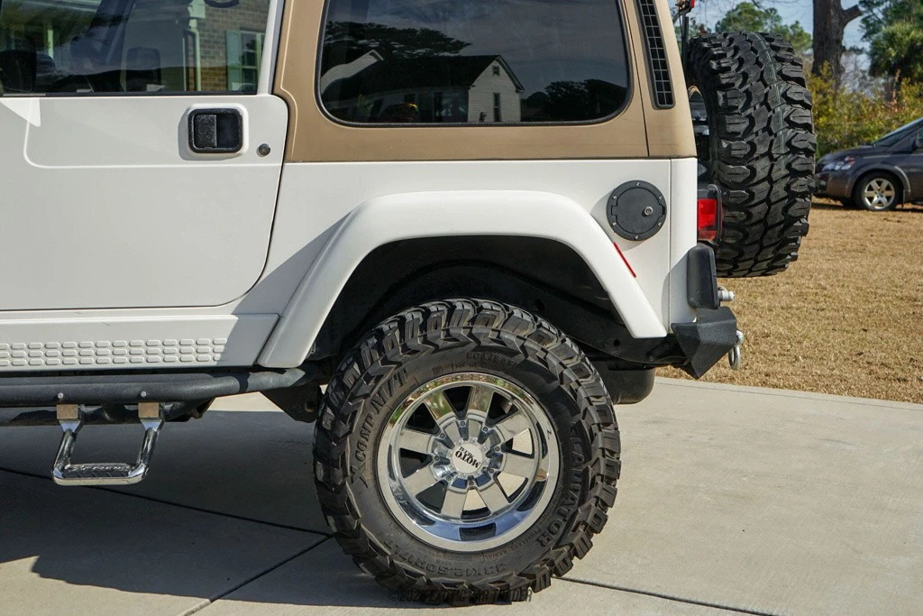 2002 Jeep TJ Wrangler - Image 5 of 12