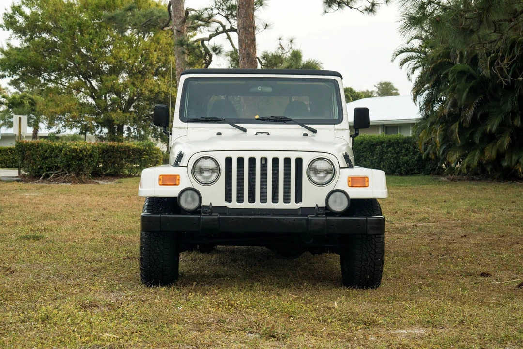 2002 Jeep TJ Wrangler - Image 15 of 31