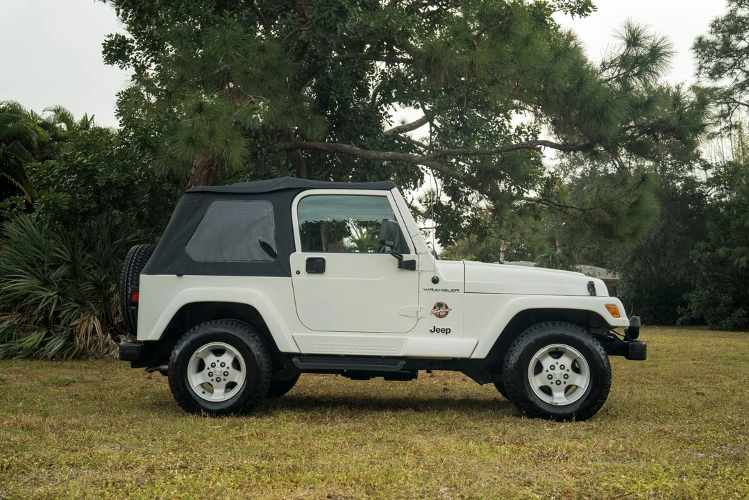 2002 Jeep TJ Wrangler - Image 4 of 31