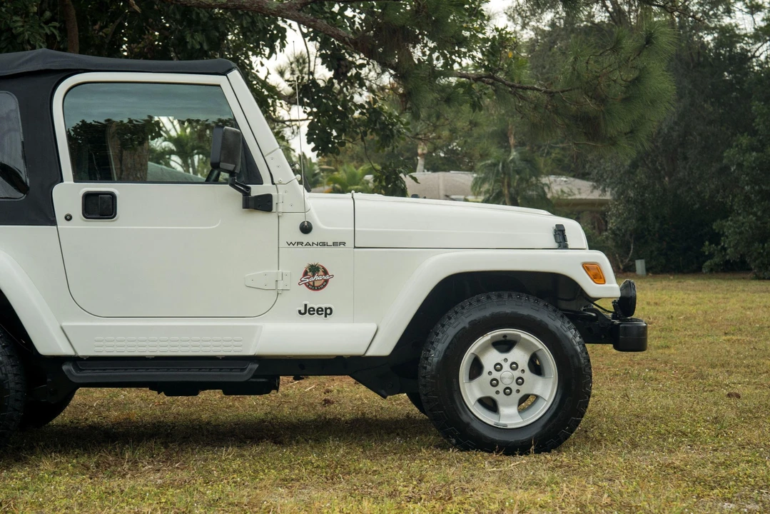 2002 Jeep TJ Wrangler - Image 27 of 31