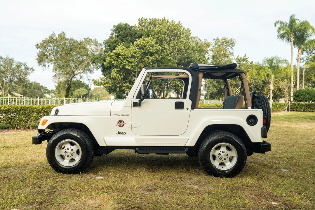 2002 Jeep TJ Wrangler - Image 23 of 31