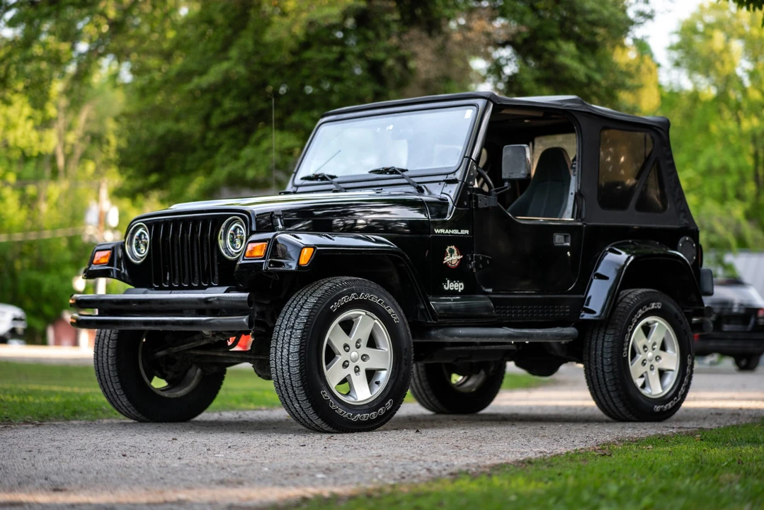 2002 Jeep TJ Wrangler - Image 27 of 31