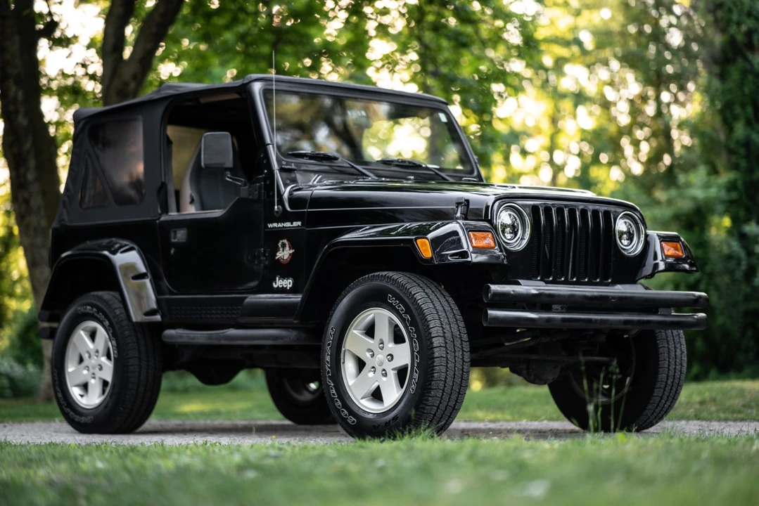 2002 Jeep TJ Wrangler - Image 5 of 31