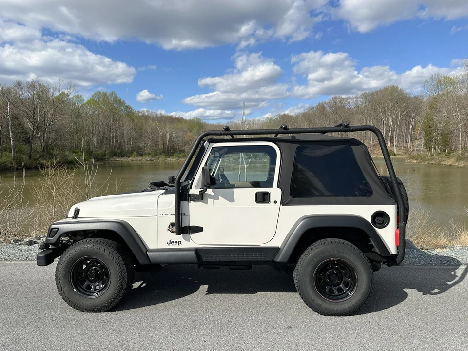 2002 Jeep TJ Wrangler - Image 19 of 31