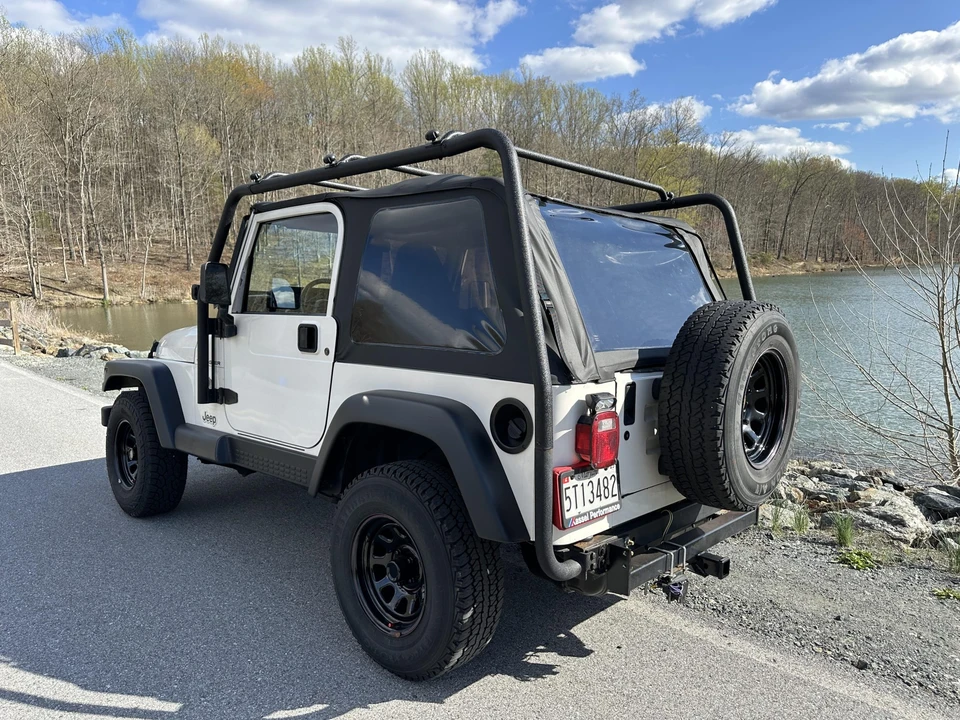 2002 Jeep TJ Wrangler - Image 17 of 31