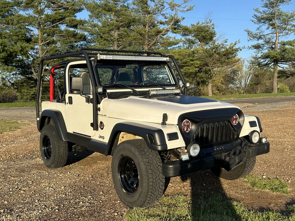 2002 Jeep TJ Wrangler - Image 25 of 31