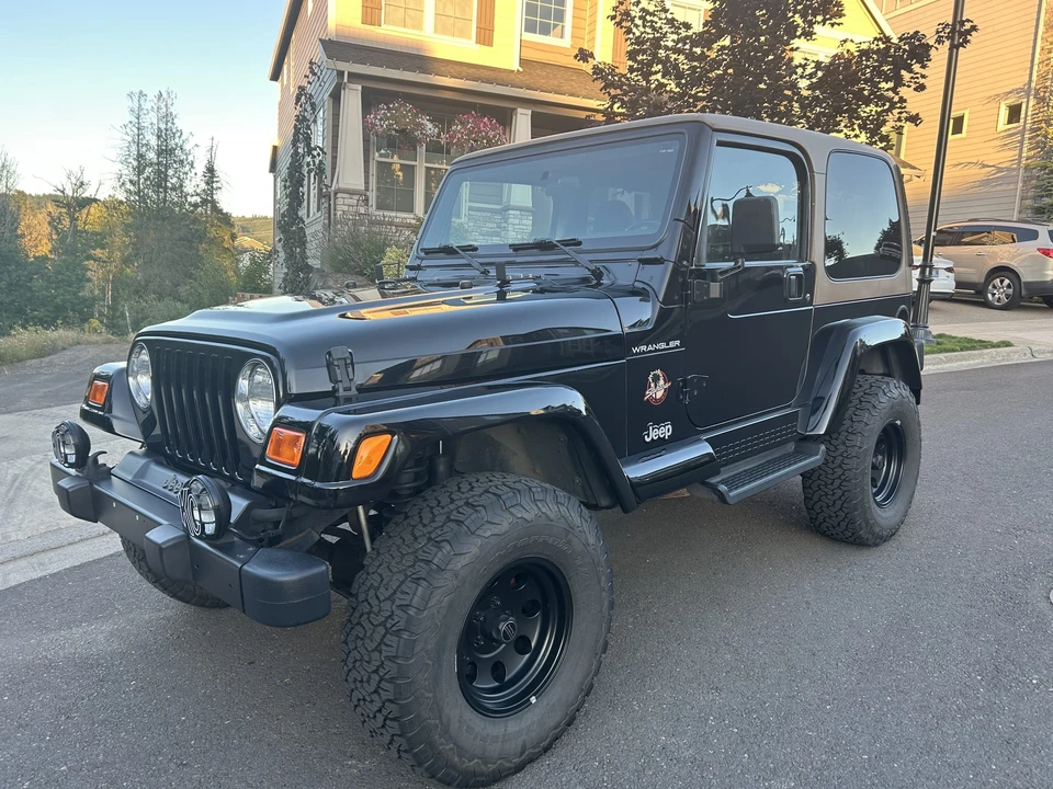 2002 Jeep TJ Wrangler - Image 2 of 31