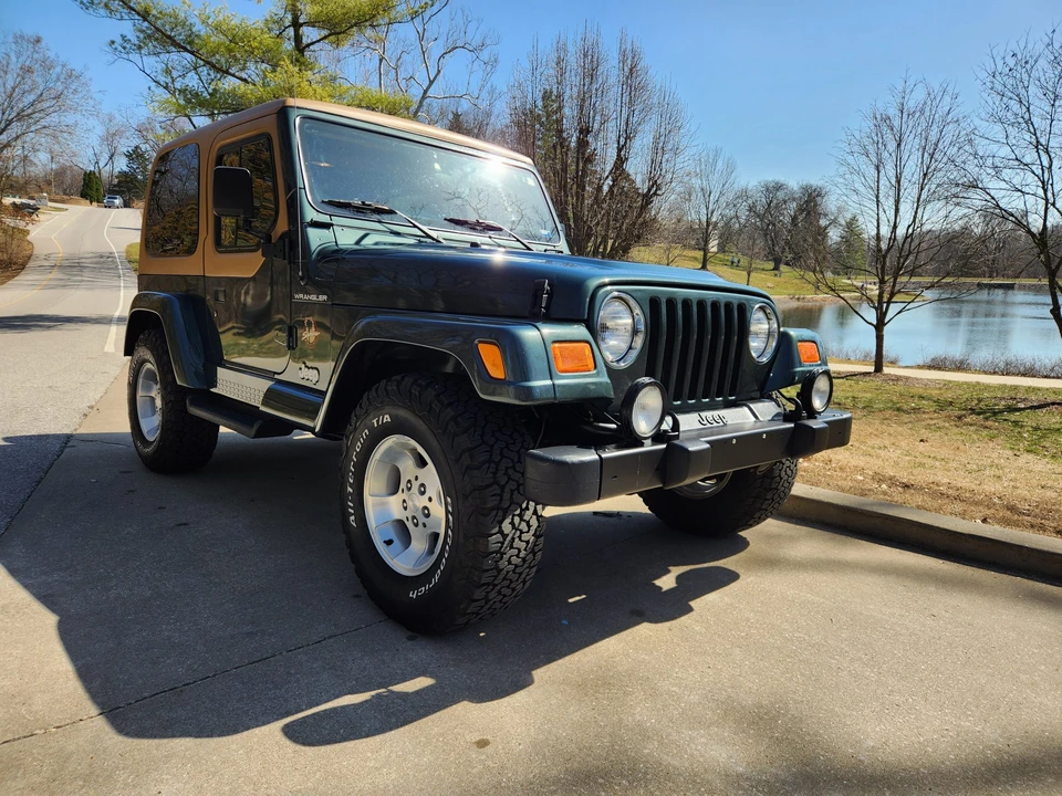 2002 Jeep TJ Wrangler - Image 5 of 31