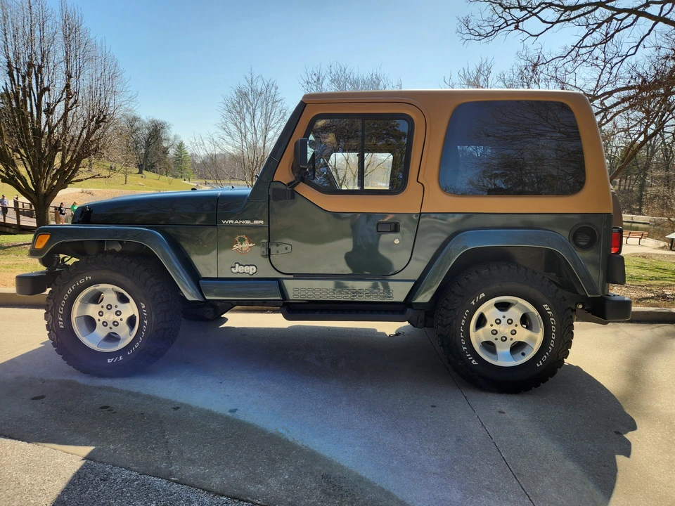 2002 Jeep TJ Wrangler - Image 11 of 31