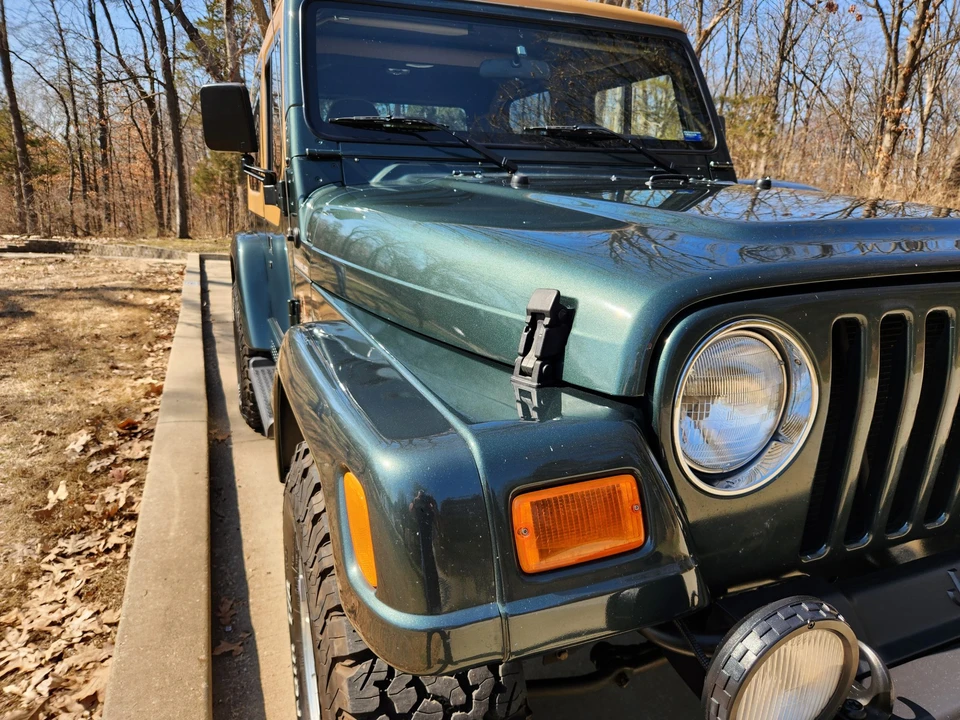2002 Jeep TJ Wrangler - Image 23 of 31