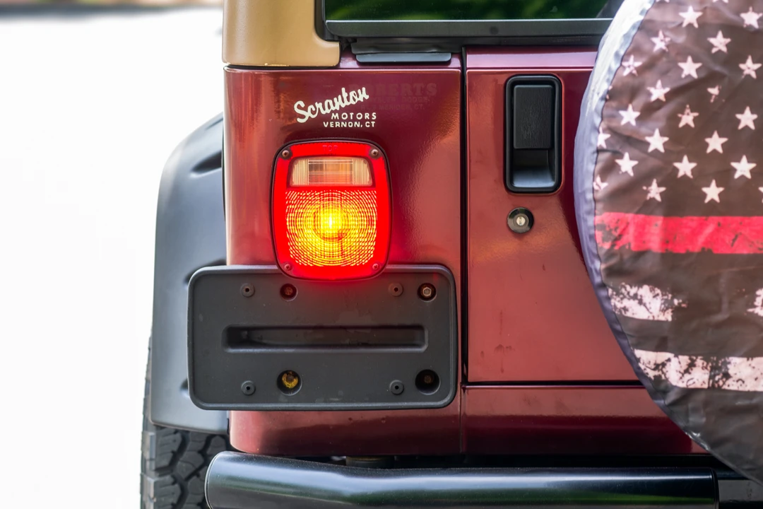 2002 Jeep TJ Wrangler - Image 28 of 31