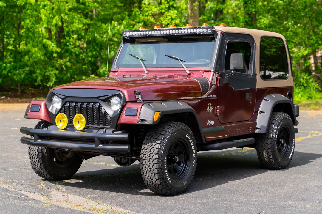 2002 Jeep TJ Wrangler - Image 2 of 31