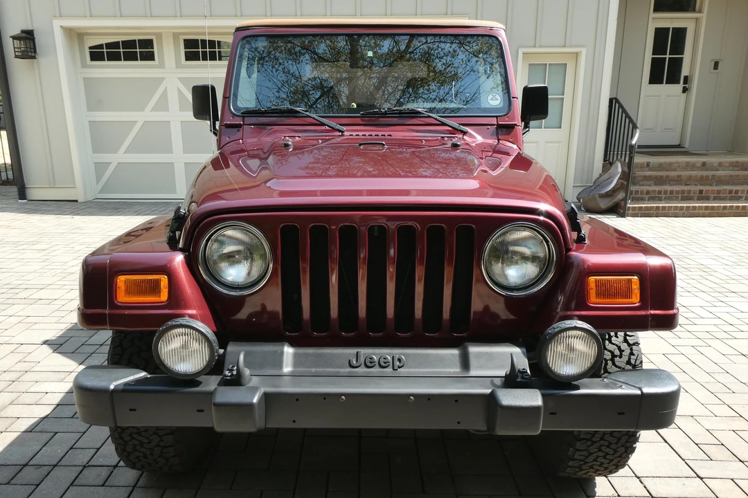 2002 Jeep TJ Wrangler - Image 2 of 31