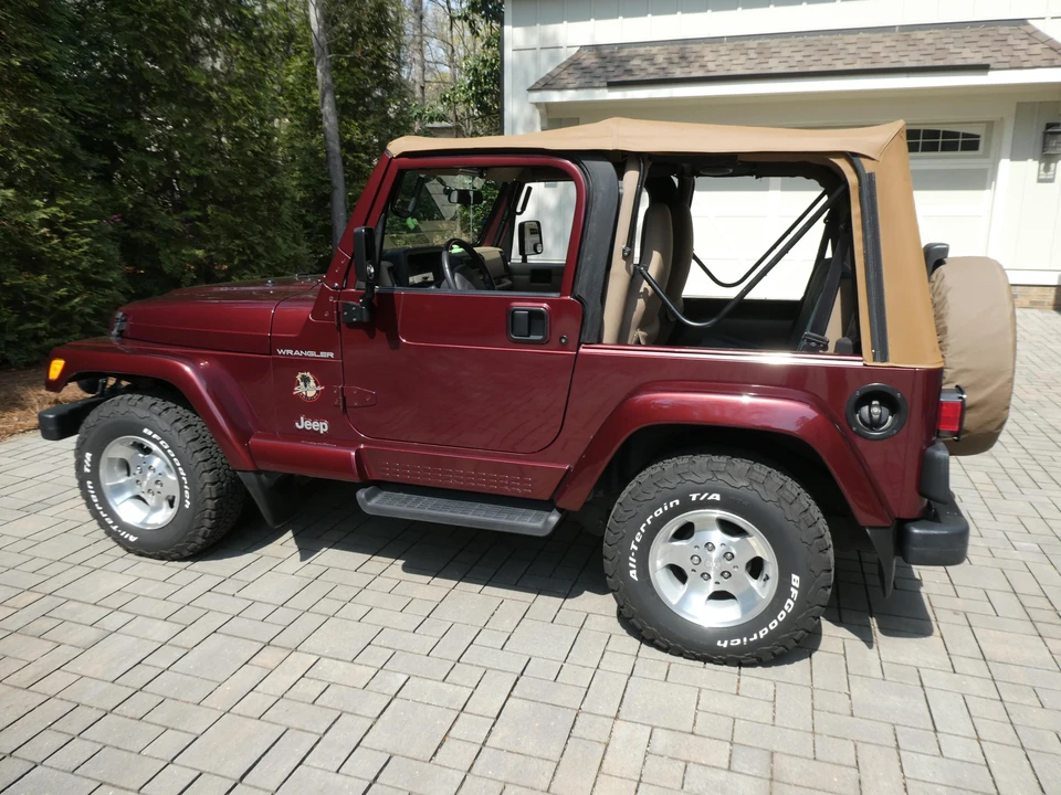 2002 Jeep TJ Wrangler - Image 11 of 31